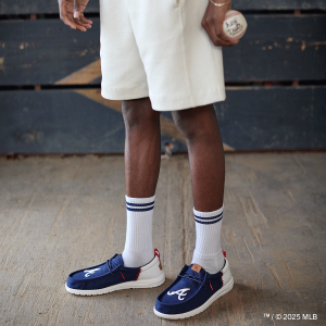 250321_NAM-HDxMLB_ALTPDP_BRAVES_900x900_de78b14c-b695-4b80-9c8b-7346d4db28ad.png