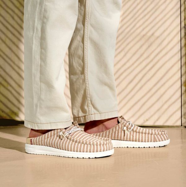Wally Slip Resort - Tan/White